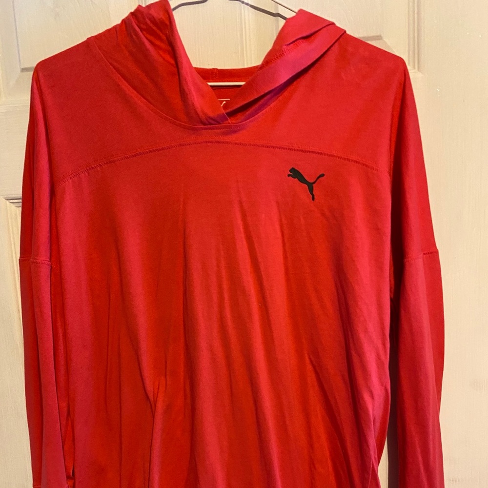 Beautiful orange puma top